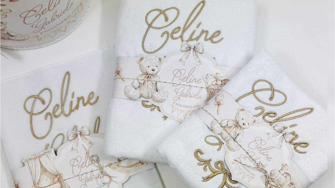 Trusou botez Nude Teddy Bear Toile de Jouy bej crem cu accente light pink și pattern floral vintage 26